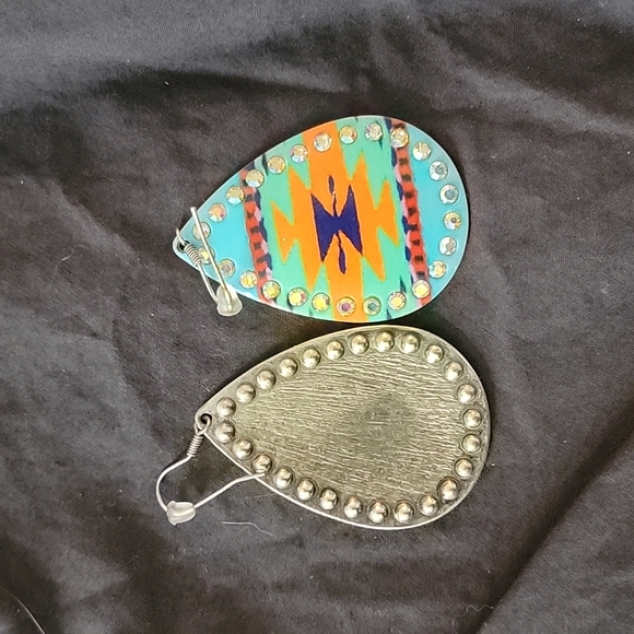BOGO: Southwestern earrings with sparkly crystals! - Picture 2 of 2